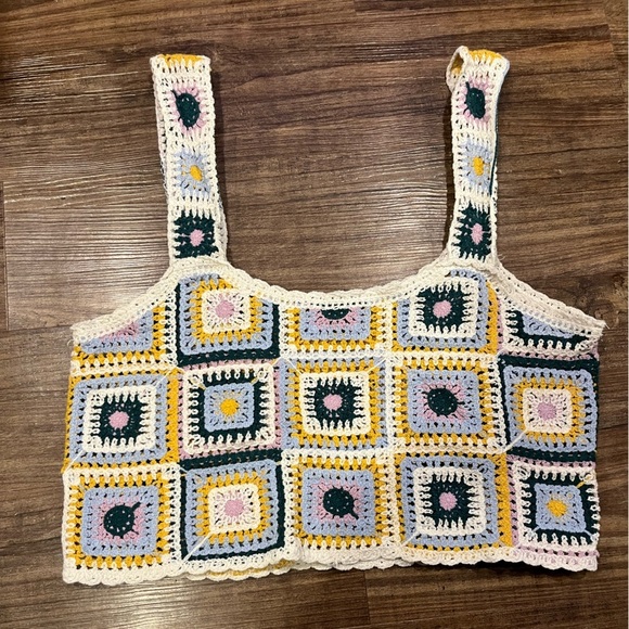 QED London Tops - Cream and Yellow Crochet Tank Top with Granny Square Design W m
